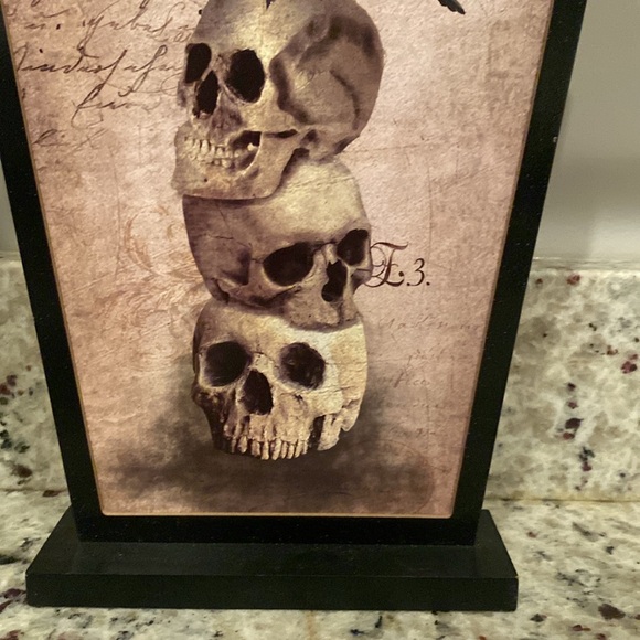 Skull and Crow Halloween Decor Sign - Picture 3 of 5